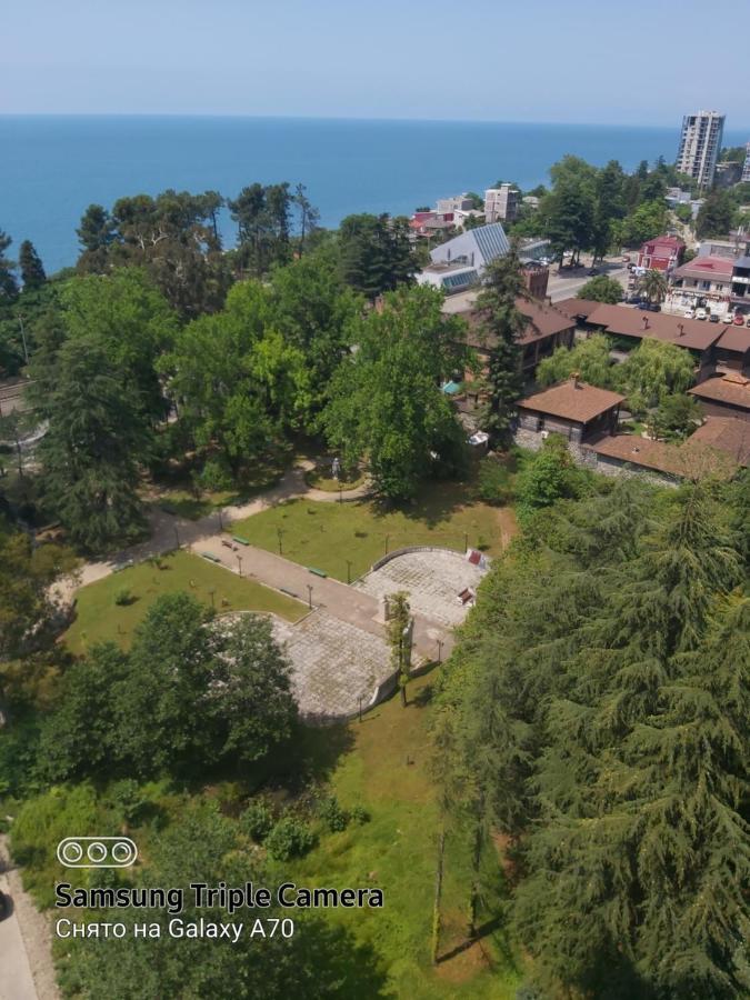 Аппартаменты С Двумя Балконами На Море И Горы Махінджаурі Екстер'єр фото